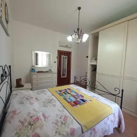 Casa Vacanze Nord Sardegna Apartment *